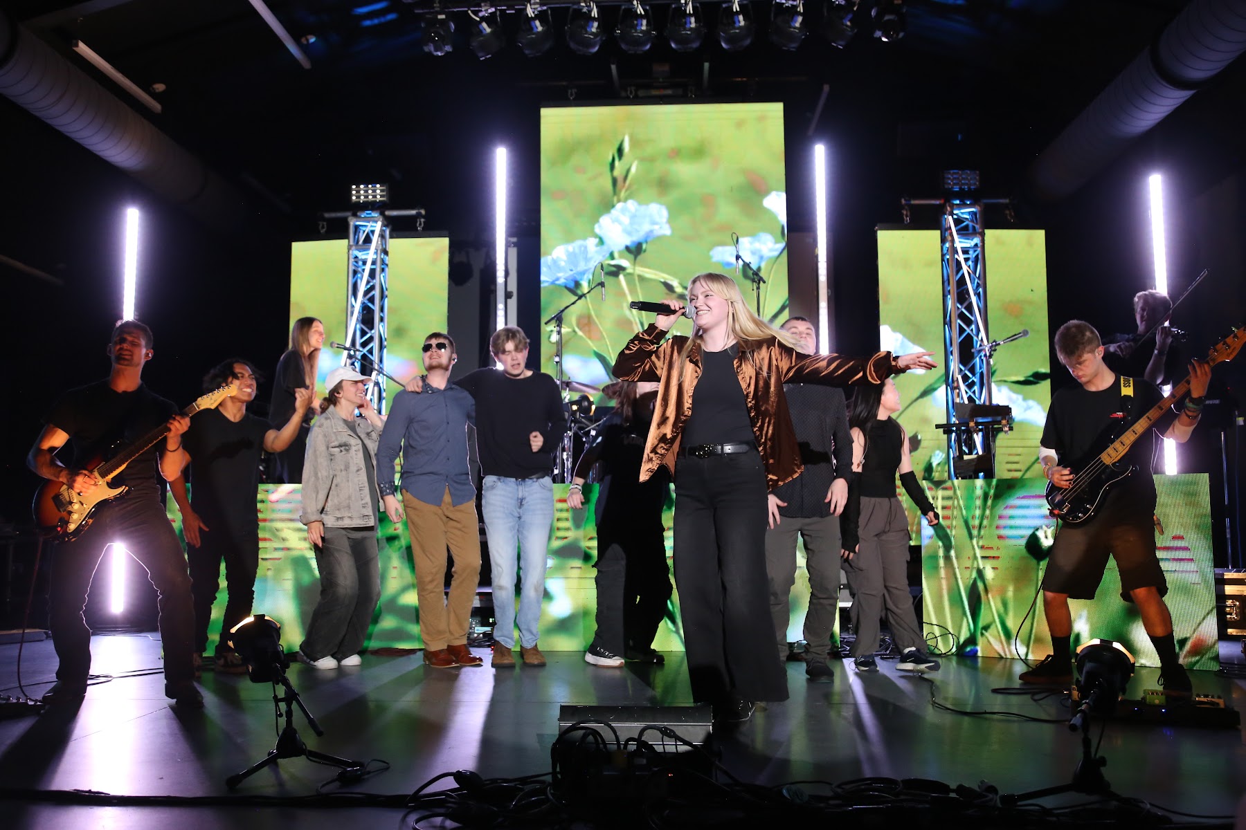 CMC Nashville students performing a full production on stage